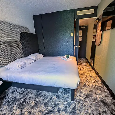 Hotel ibis Niort Marais Poitevin Extérieur photo